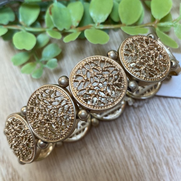 Pomina Jewelry - 🎉HP🎉 Pomina Filigree Stretch Bracelet 💗 Antique Gold